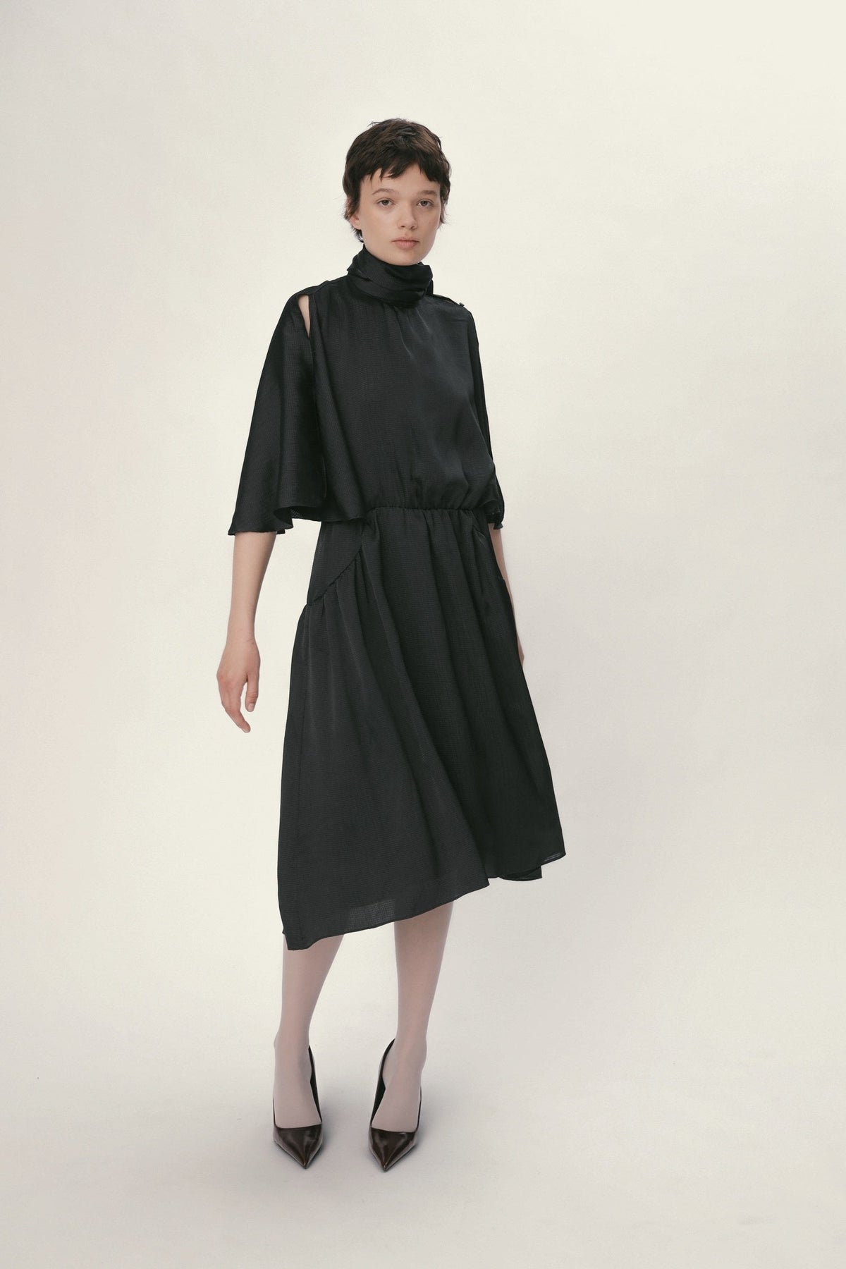 Stella Nova Butterfly Sleeved Dress Dress 999 Black