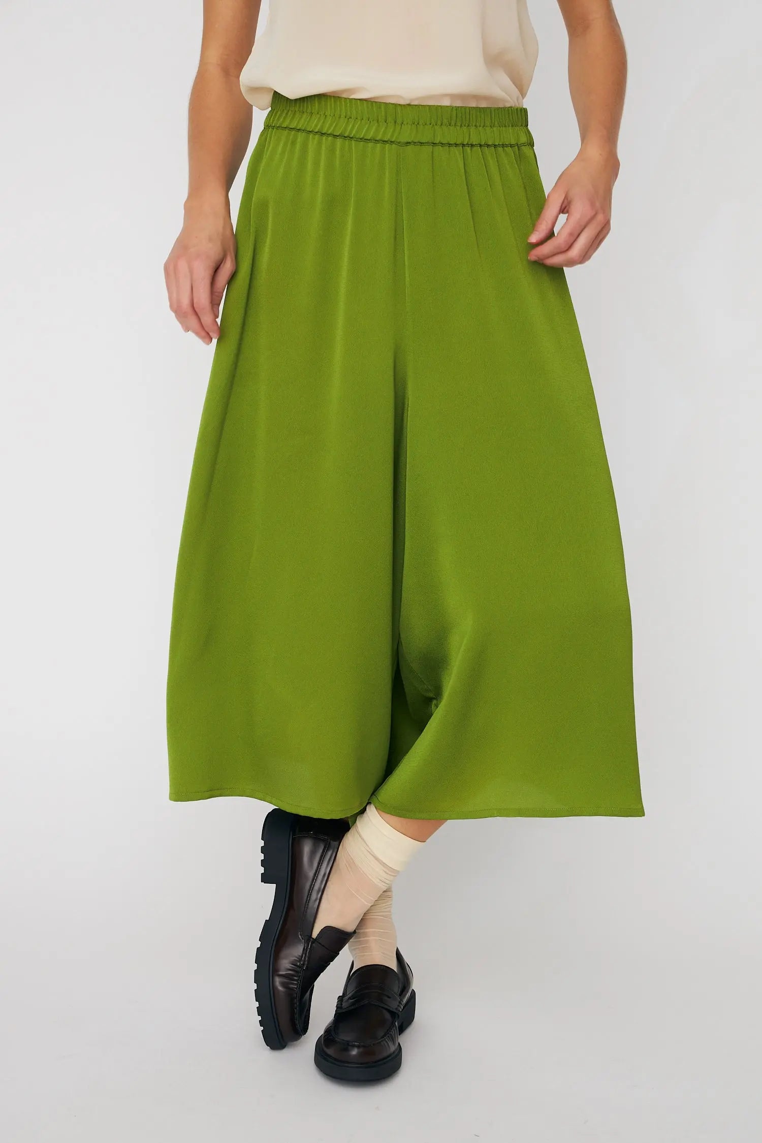 Stella Nova Delicate Shorts Short Pants 212 Green Flash