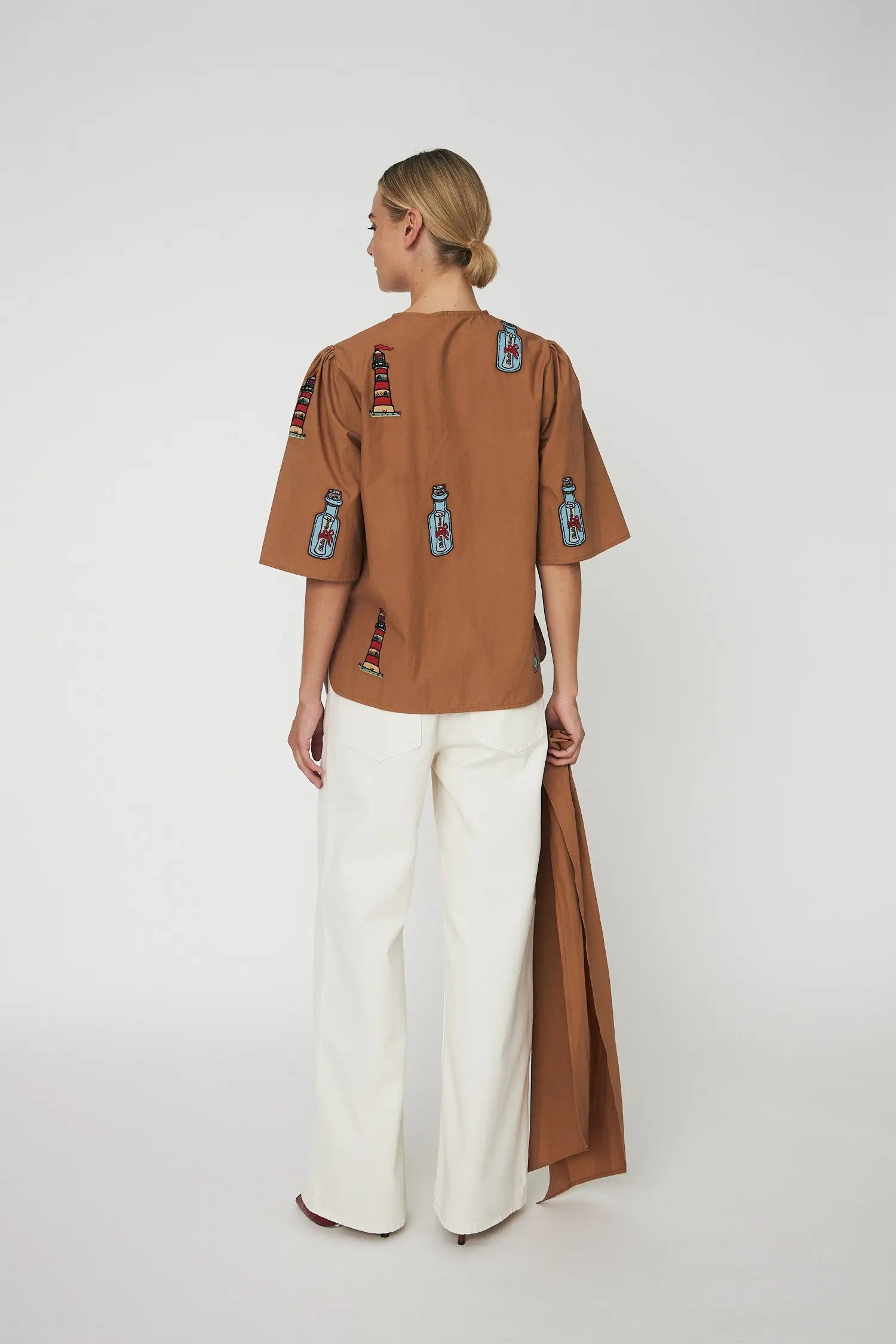 Stella Nova Embroidered Bow Shirt Shirt 869 Brown