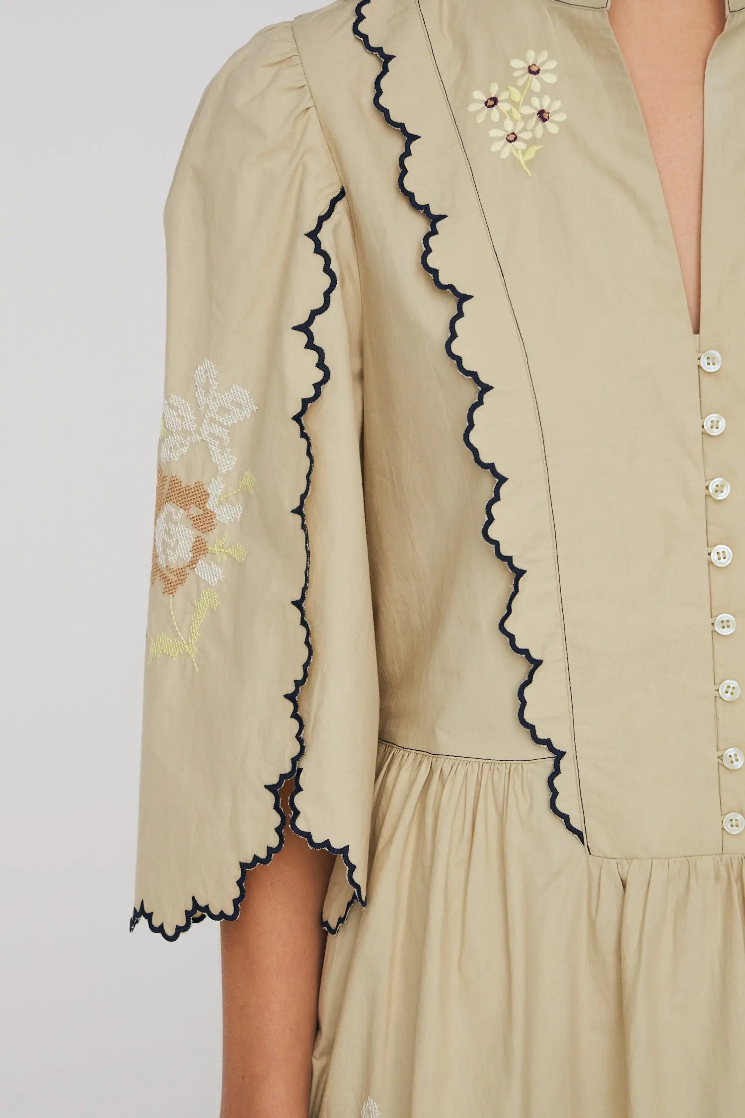 Stella Nova Embroidered Loose Midi Dress Dress 198 Army Touch