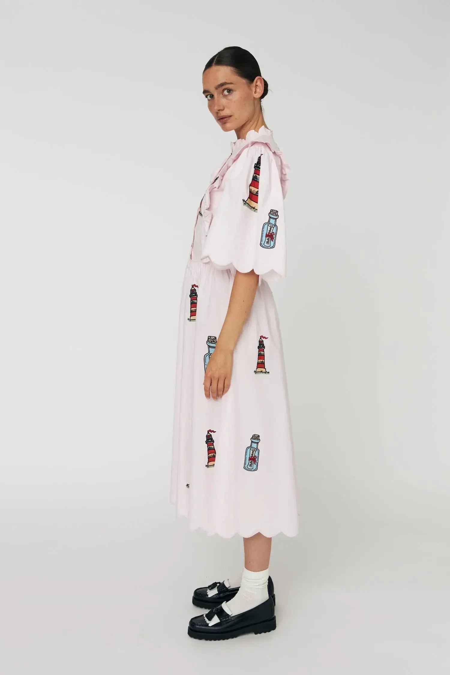 Stella Nova Embroidered Midi dress with Scallops Dress 558 Pale Pink