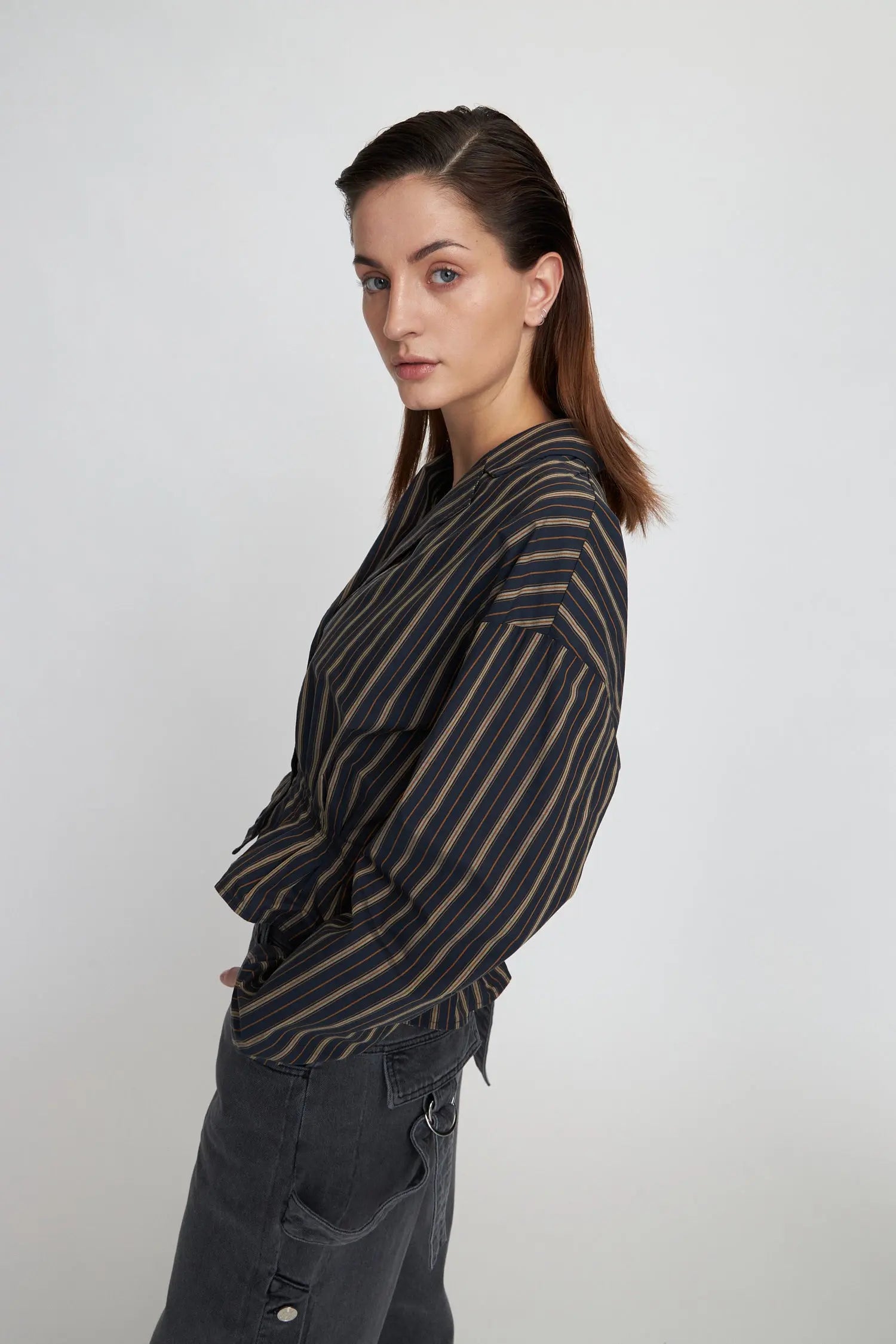 Stella Nova Feminine pleated shirt Shirt 609 Dark Striped