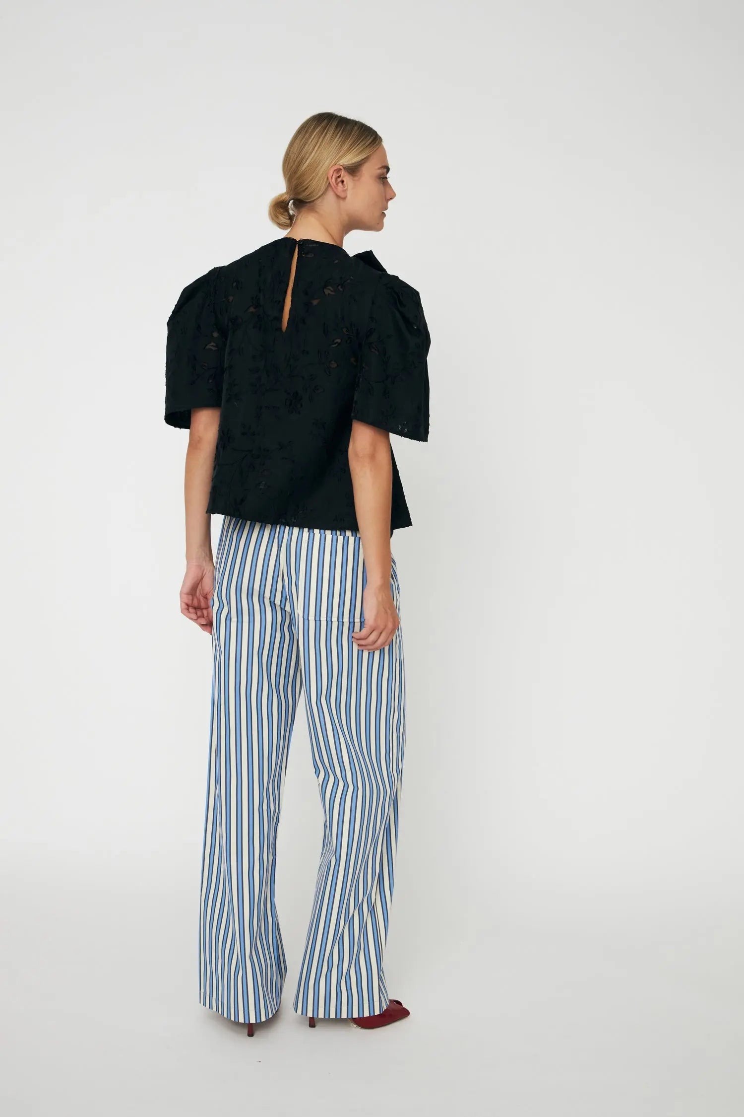 Stella Nova Festive Blouse with Bow Blouse 999 Black