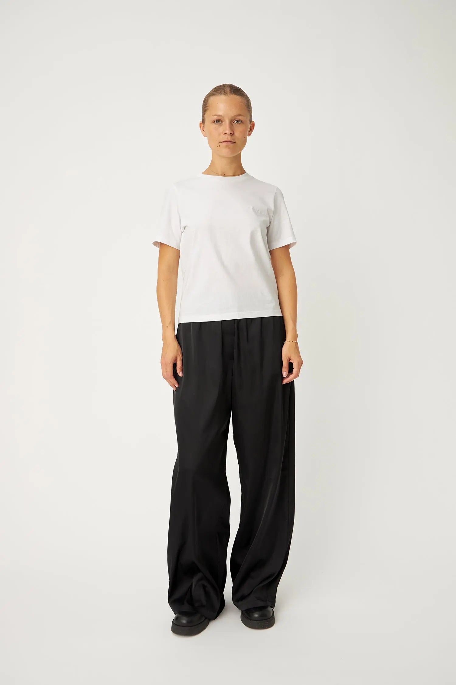 Stella Nova Fitted STELLA NOVA T-Shirt T-shirt 001 White
