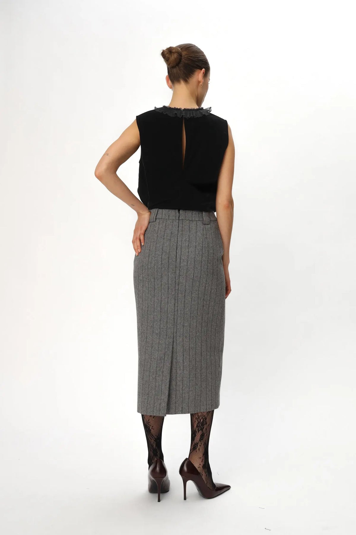 Stella Nova Herringbone Wool Pencil Skirt Skirt 954 Dark Grey Mélange