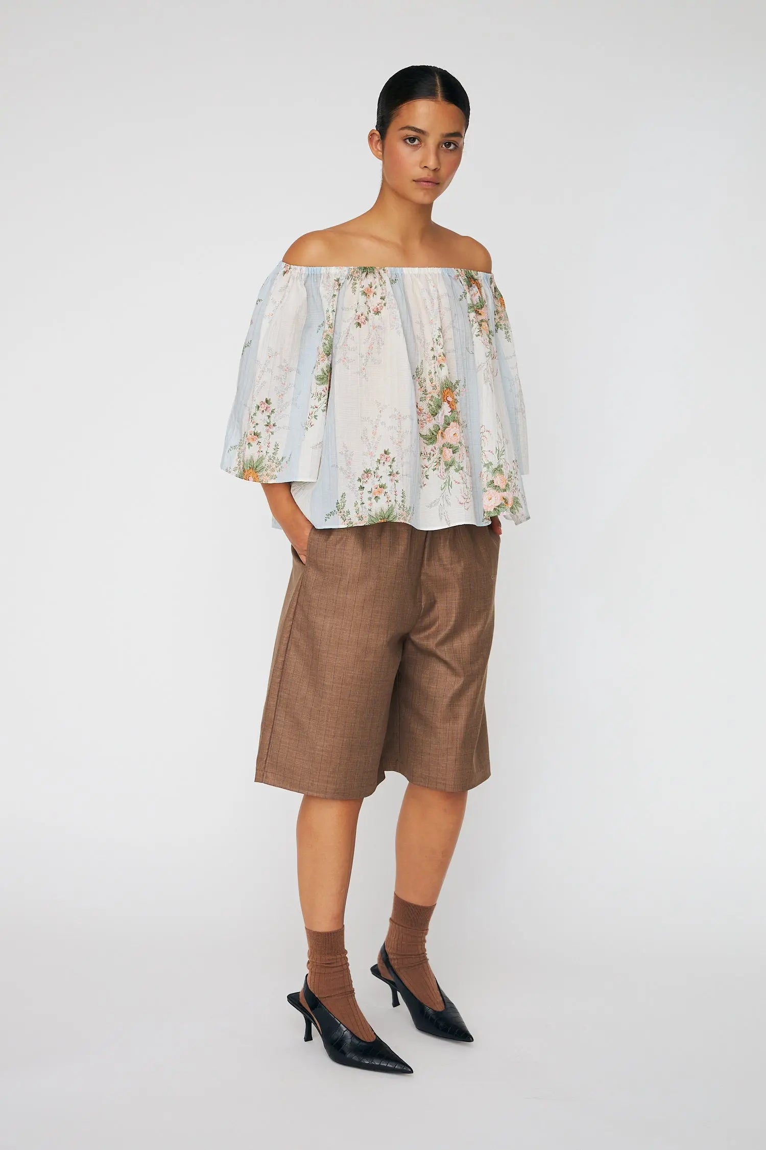 Stella Nova Loose Blouse with drop Shoulders Blouse 462 Creme Multicolour Flowers