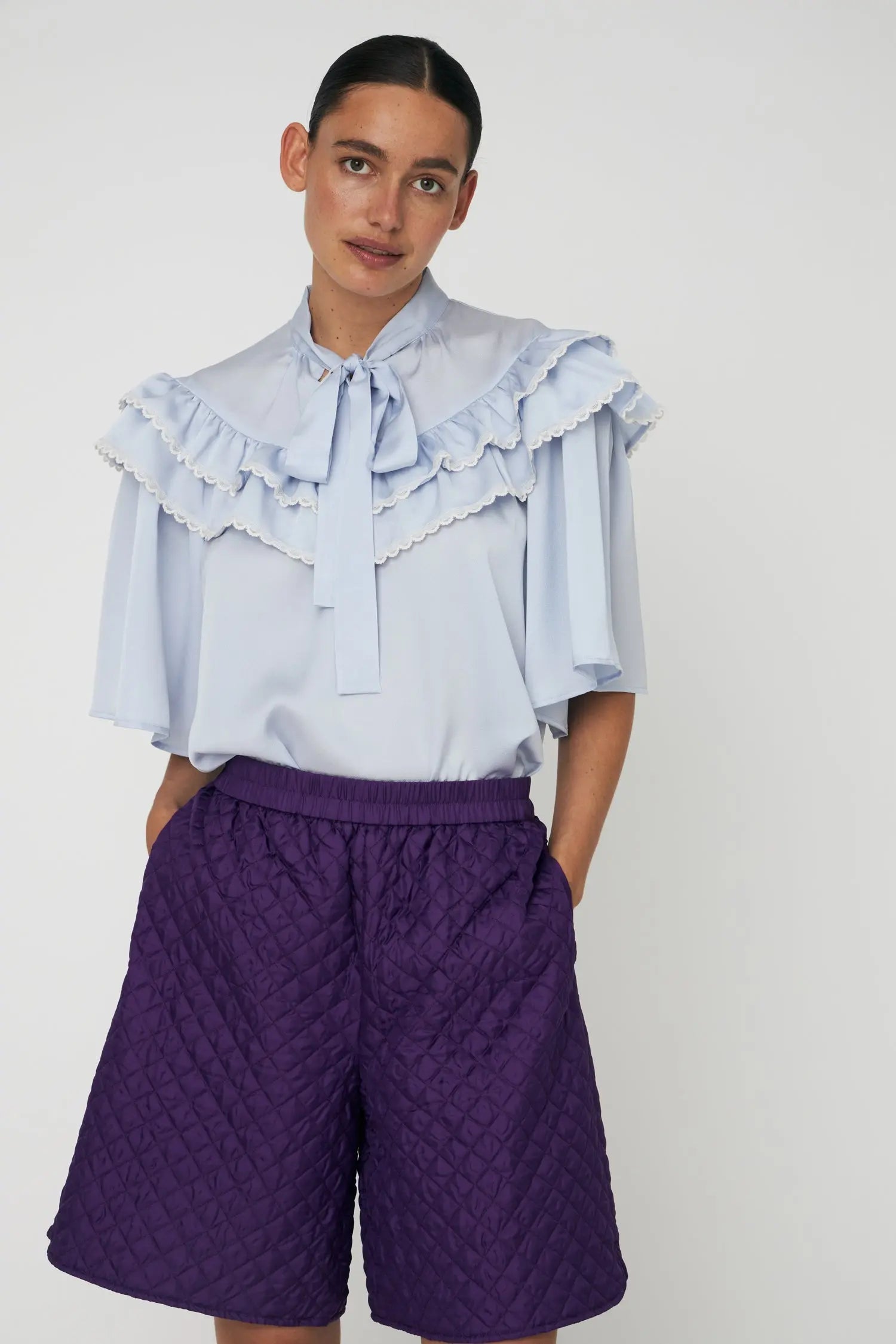 Stella Nova Quilted Silk Shorts Short Pants 542 Seductive Purple