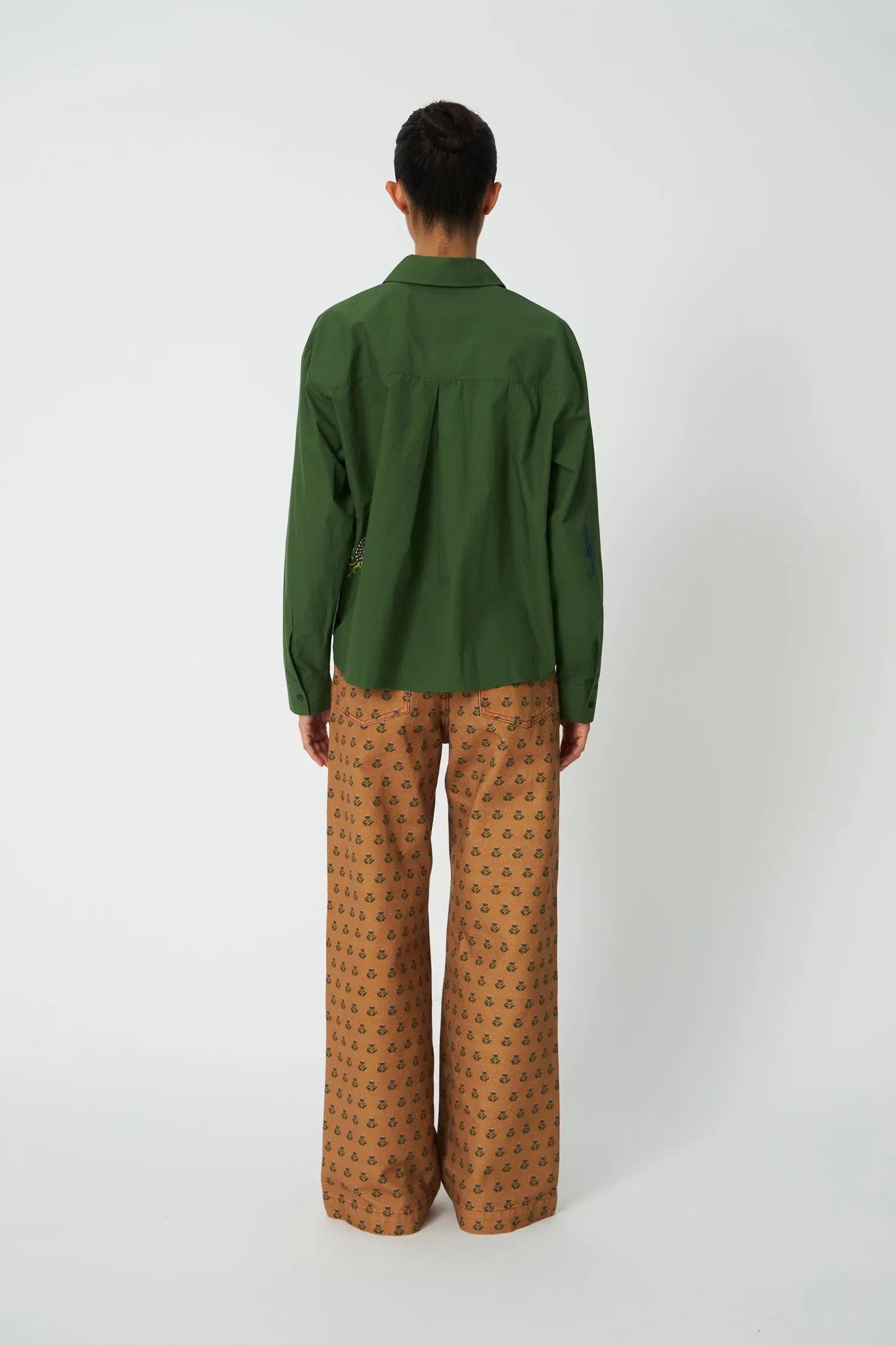 Stella Nova Small Embroidery Shirt Shirt 250 Green Leaf