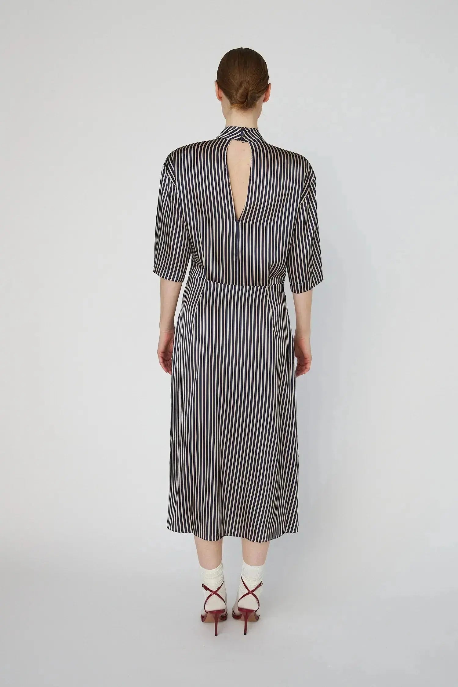 Stella Nova Striped Silk Midi Dress Dress 041 Creme Blue Stripes