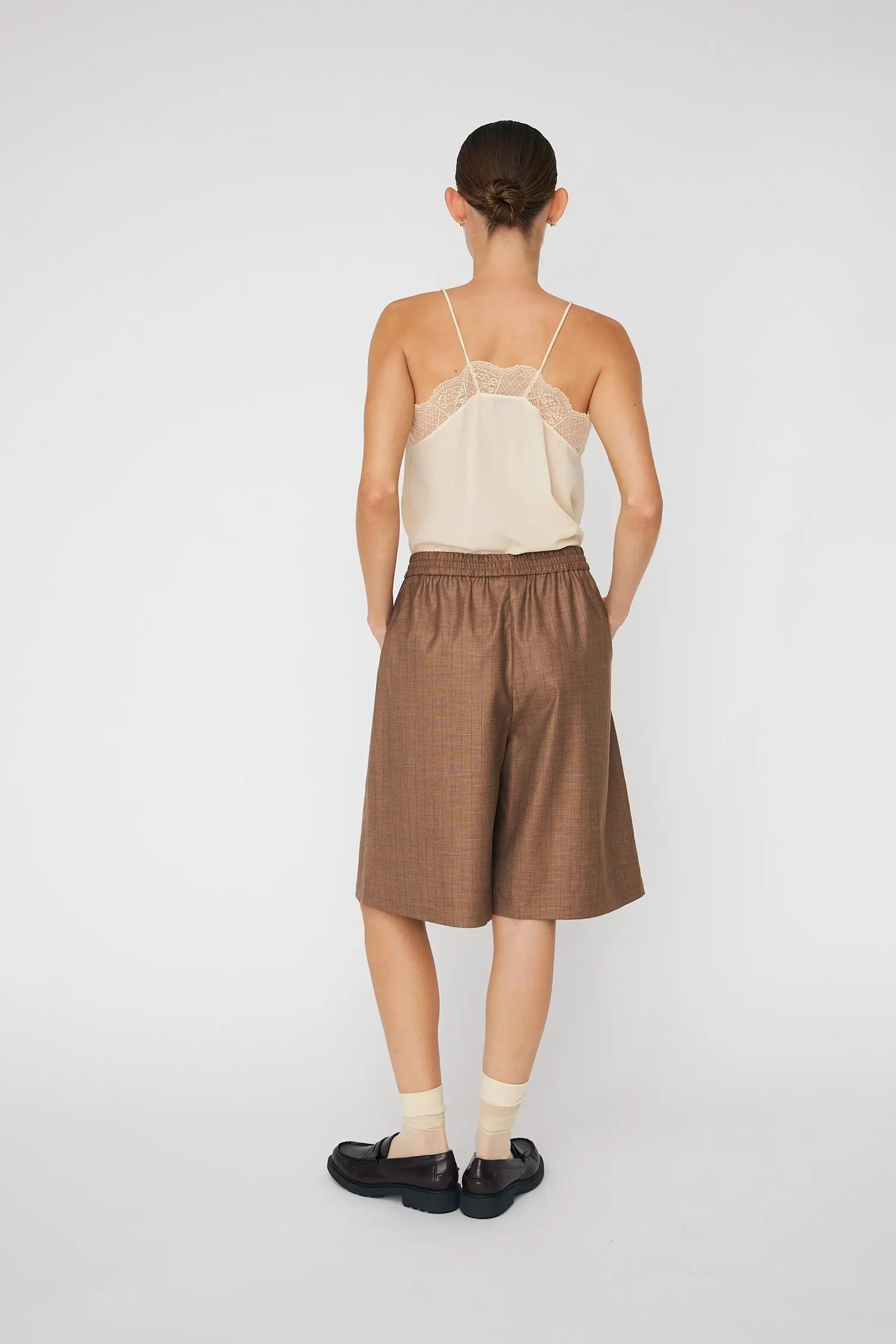 Stella Nova Striped Suiting Shorts Short Pants 735 Brown Stripes