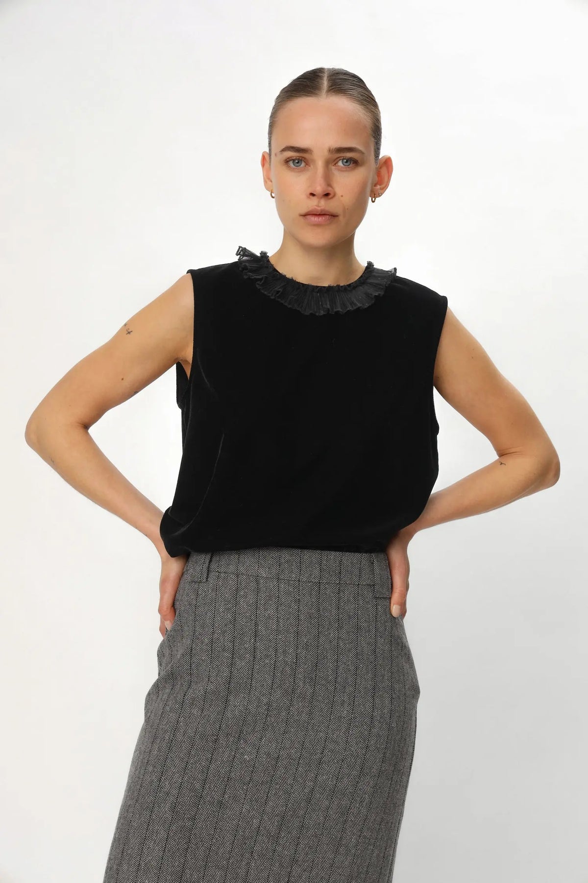 Stella Nova Velvet Top Top 999 Black