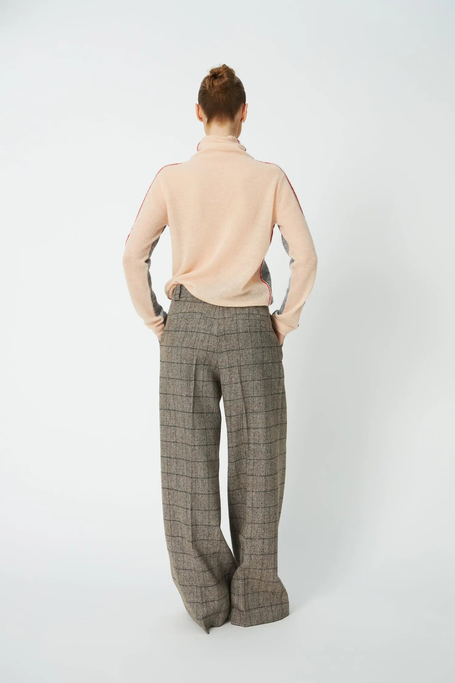 Stella Nova Alpaca Turtleneck Sweater 558 Pale Pink
