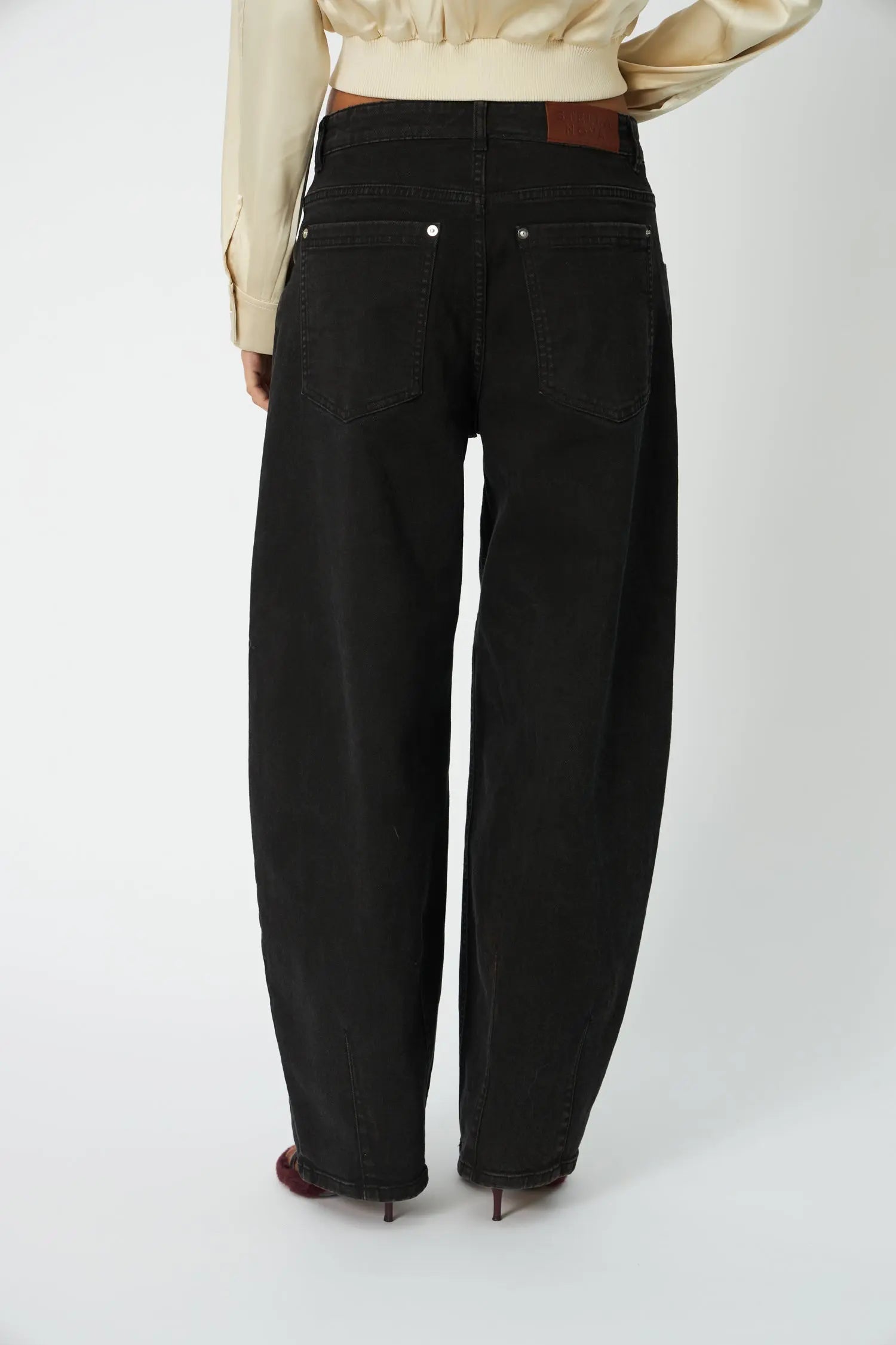 Stella Nova Barrel Fit Jeans Pants 993 Almost black