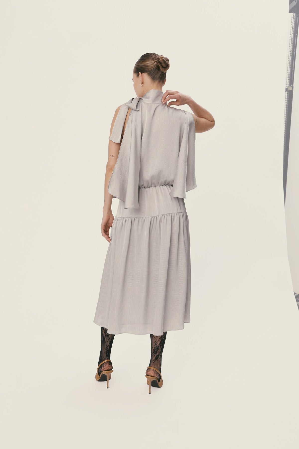 Stella Nova Butterfly Sleeved Dress Dress 876 Pearl Grey