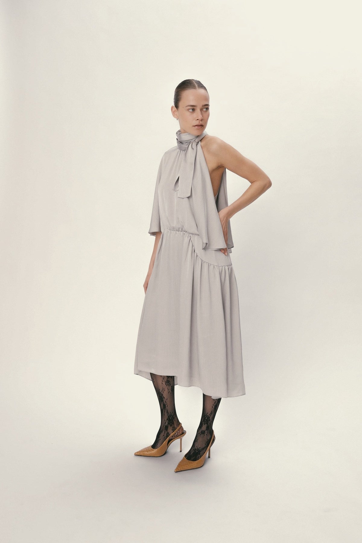 Stella Nova Butterfly Sleeved Dress Dress 876 Pearl Grey