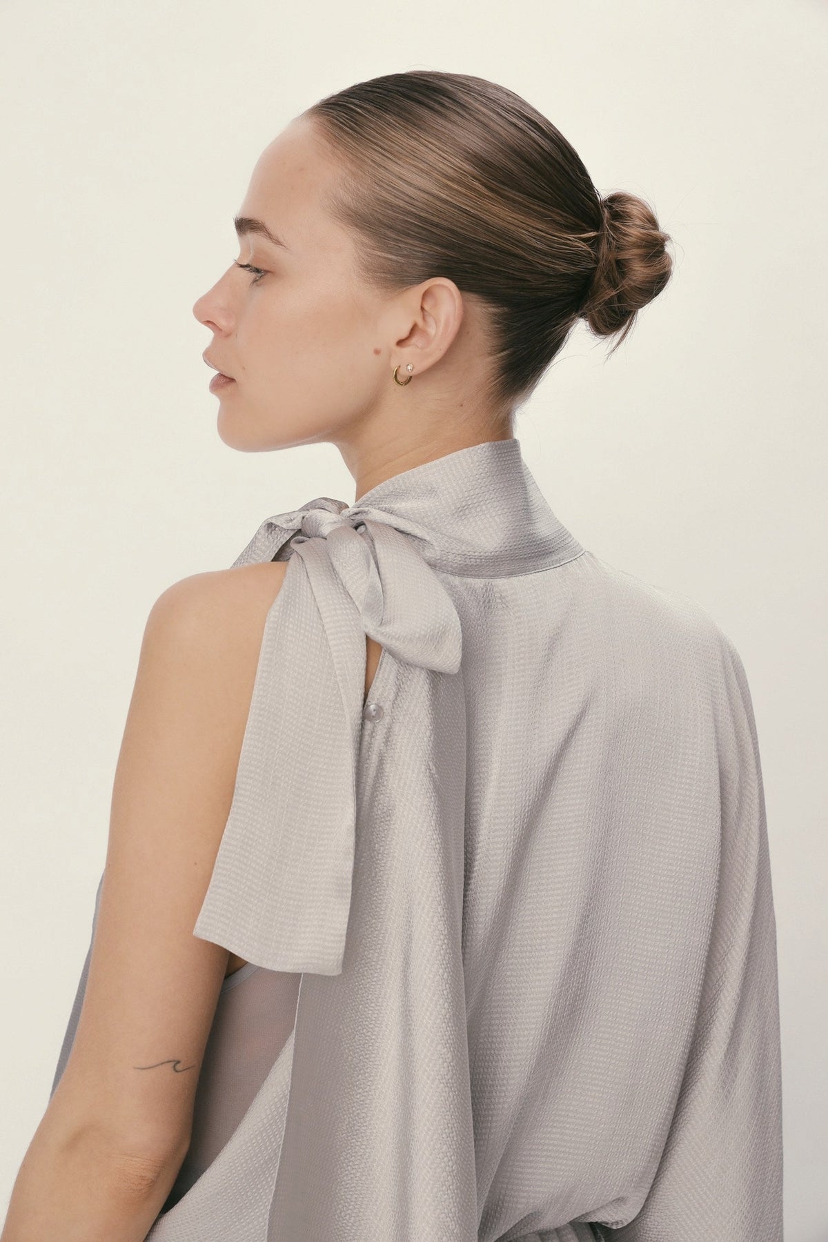 Stella Nova Butterfly Sleeved Dress Dress 876 Pearl Grey