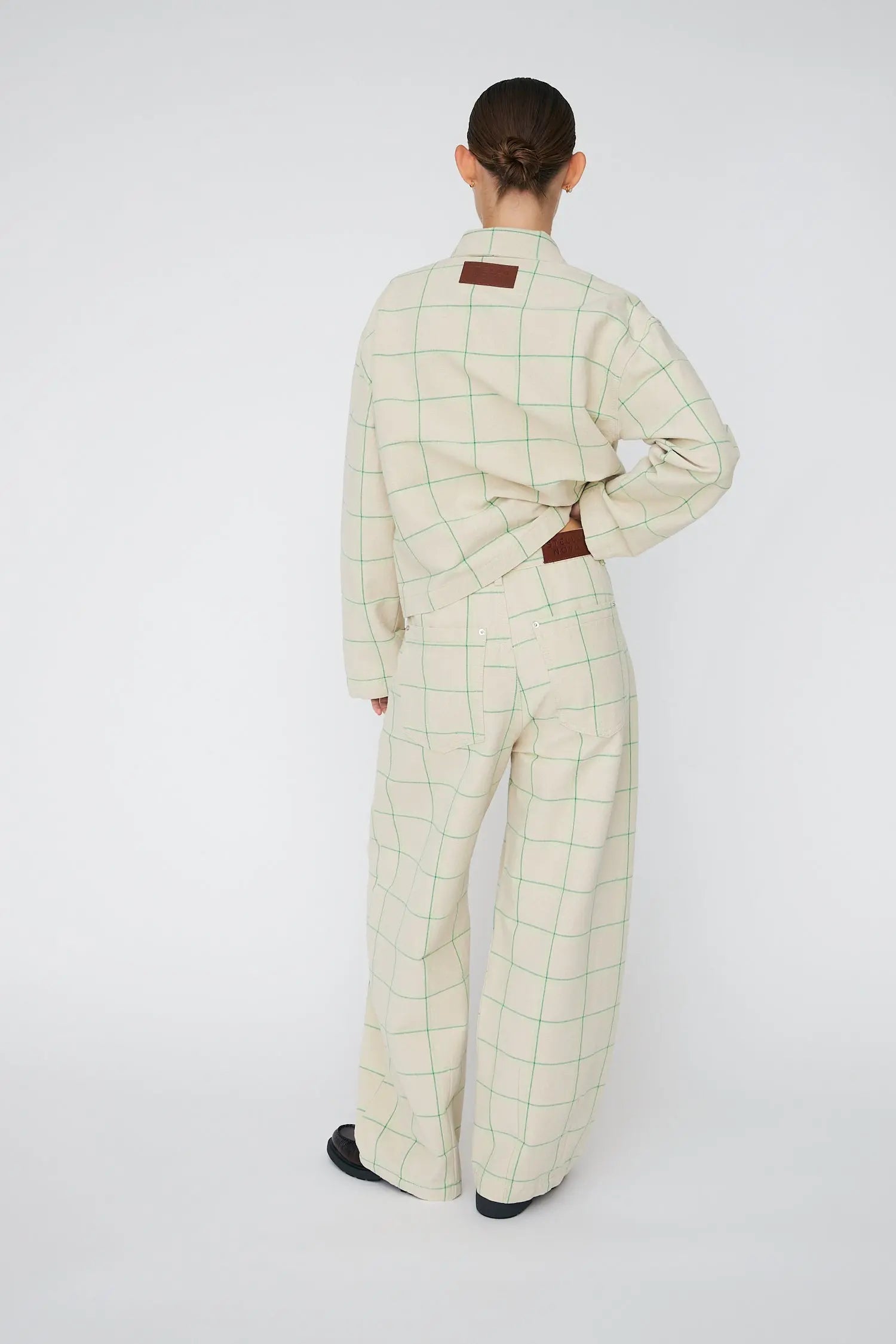 Checked Baggy Low-Waist Pants - Creme Check