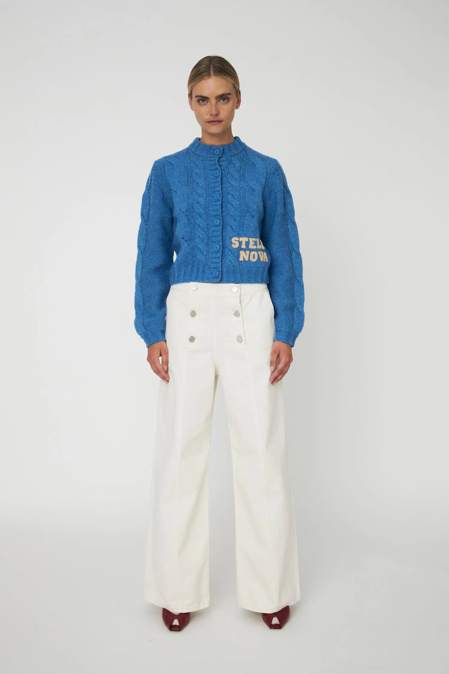 Stella Nova Cropped Cable Cardigan in Wool Mix Cardigan 300 Blue Sea