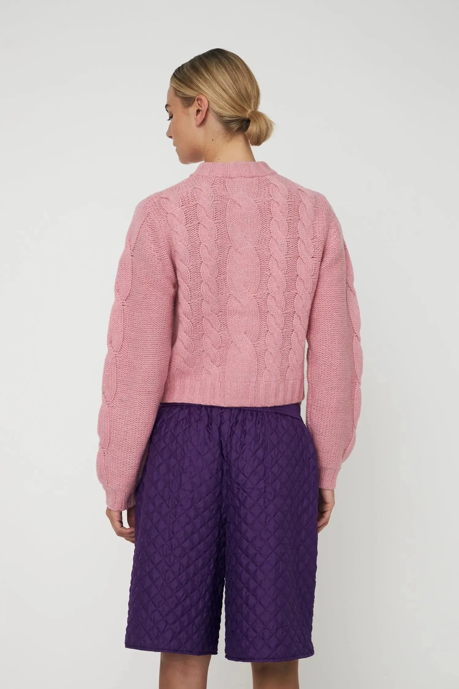 Cropped Cable Cardigan in Wool Mix - Lilac
