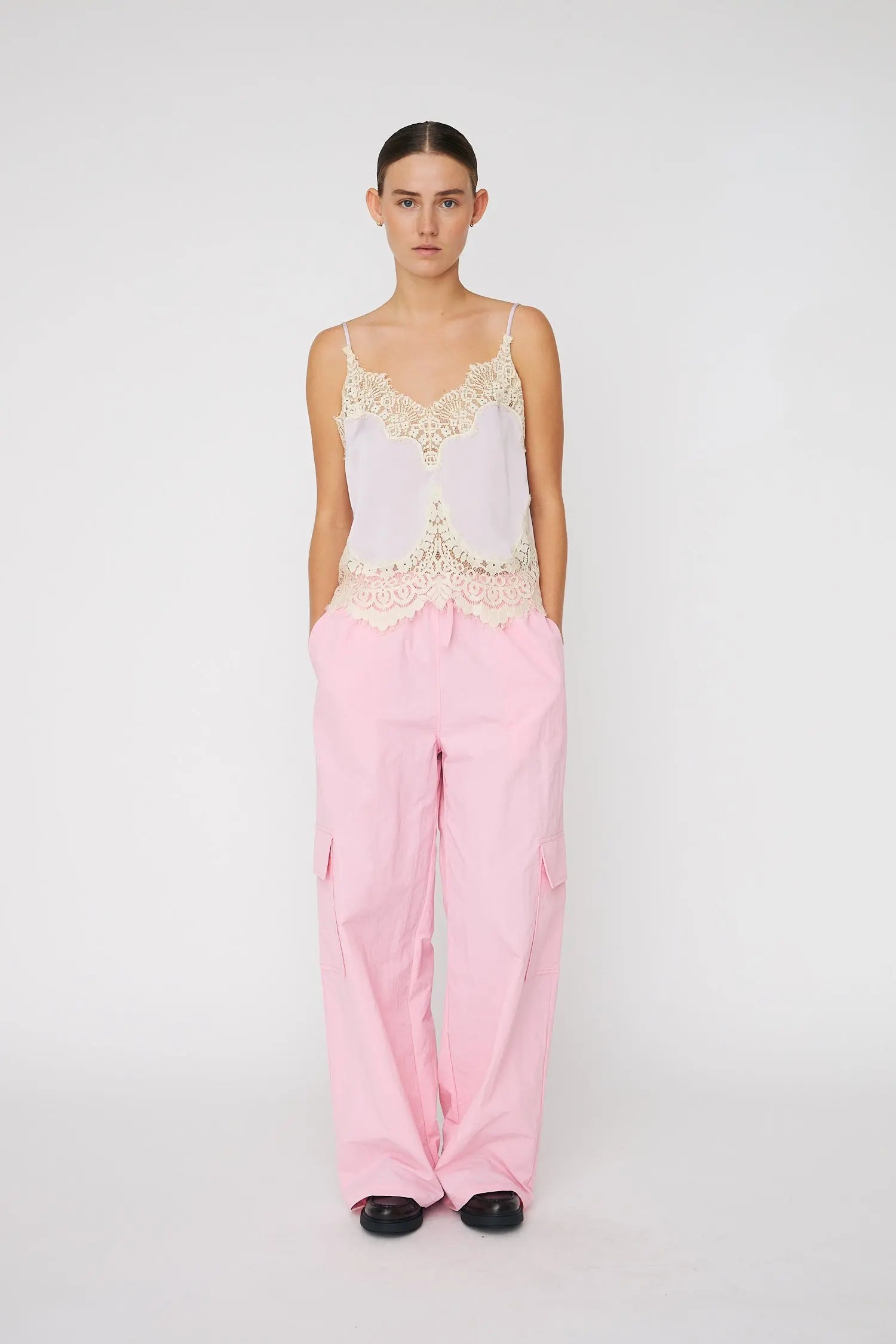 Stella Nova Delicate Lace Top Top 523 Light Purple