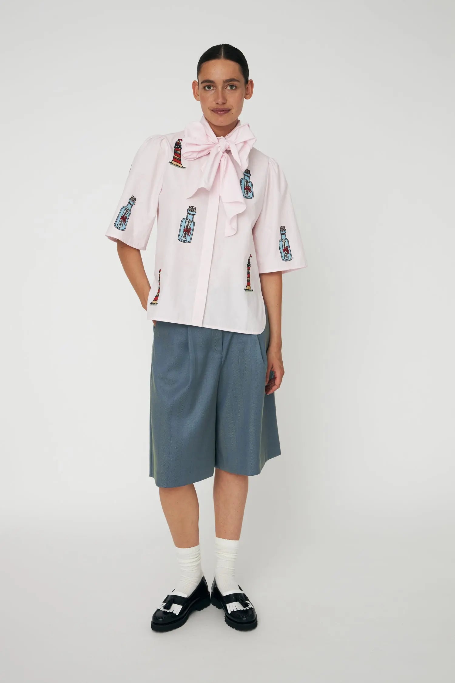 Embroidered Bow Shirt - Pale Pink
