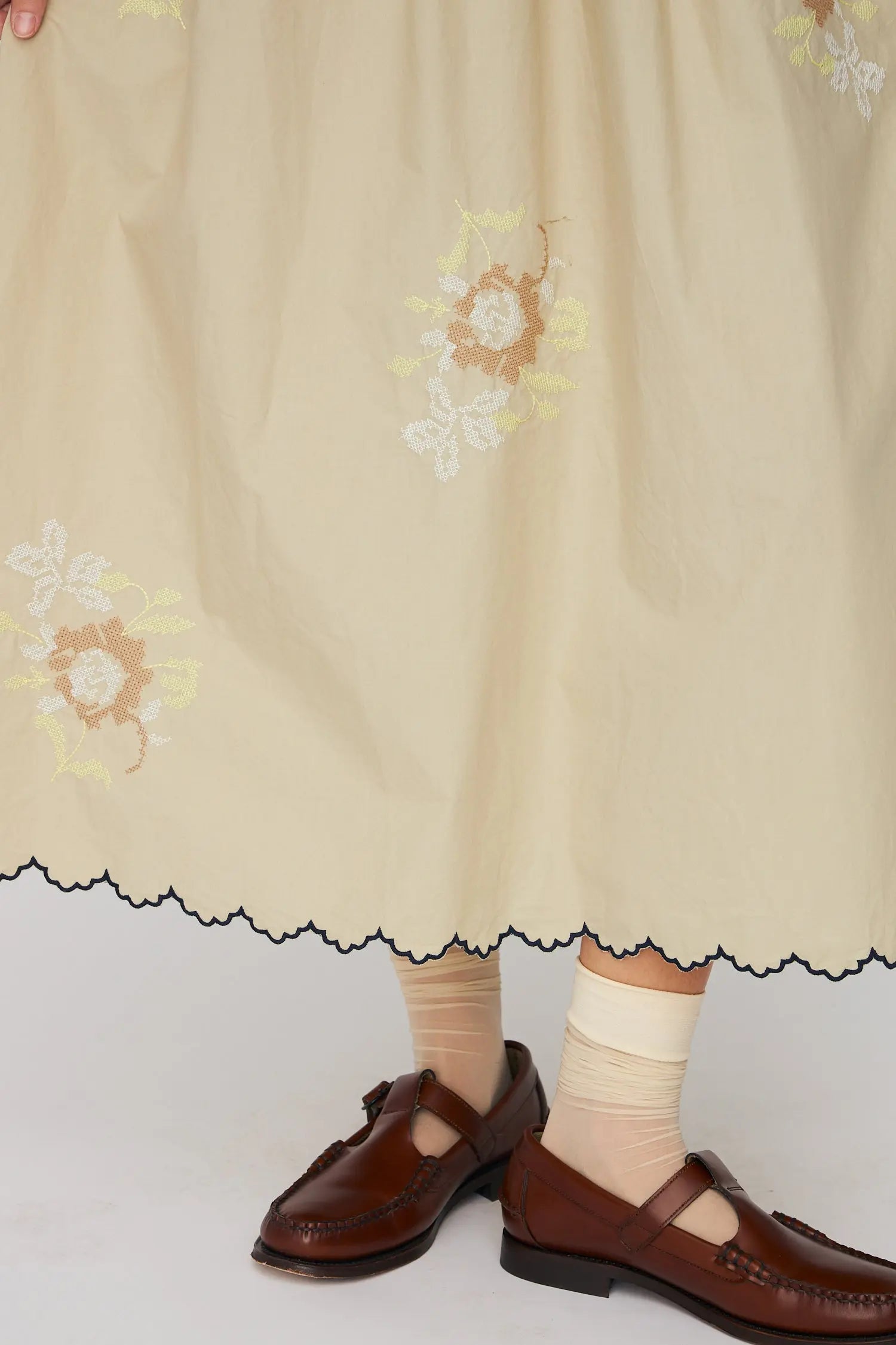 Stella Nova Embroidered Loose Midi Dress Dress 198 Army Touch