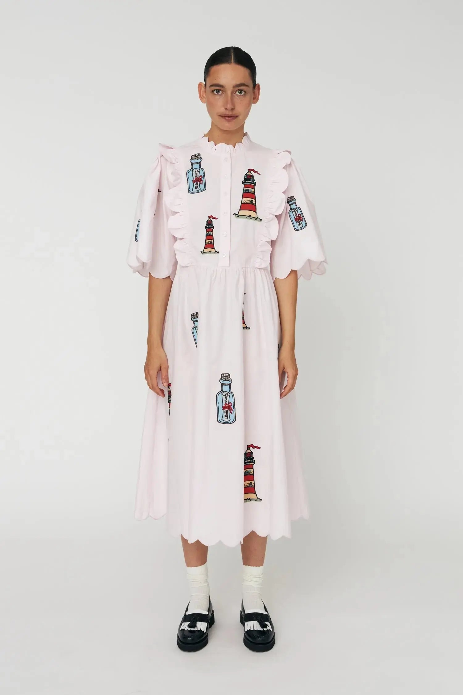 Stella Nova Embroidered Midi dress with Scallops Dress 558 Pale Pink