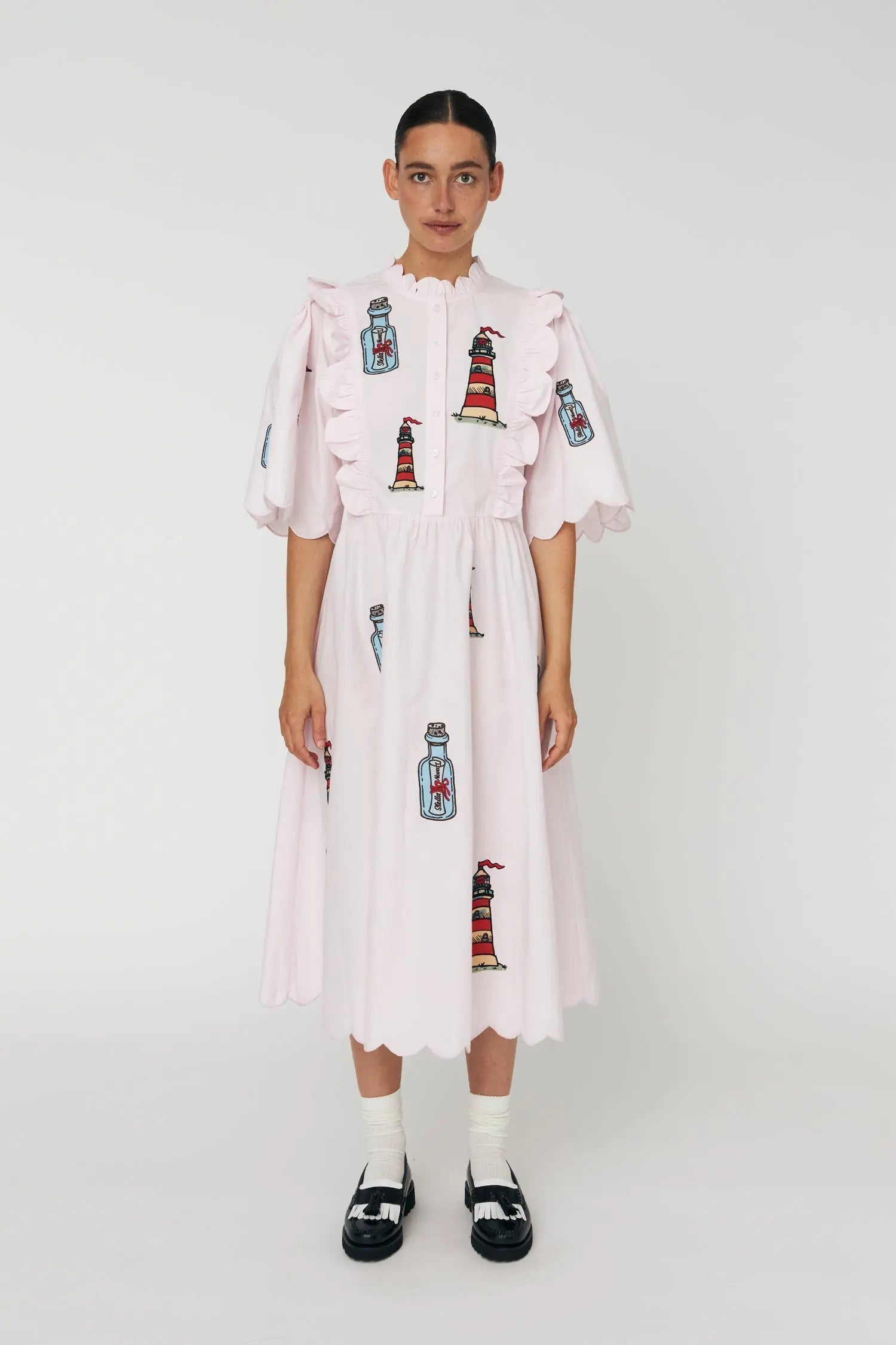 Stella Nova Embroidered Midi dress with Scallops Dress 558 Pale Pink