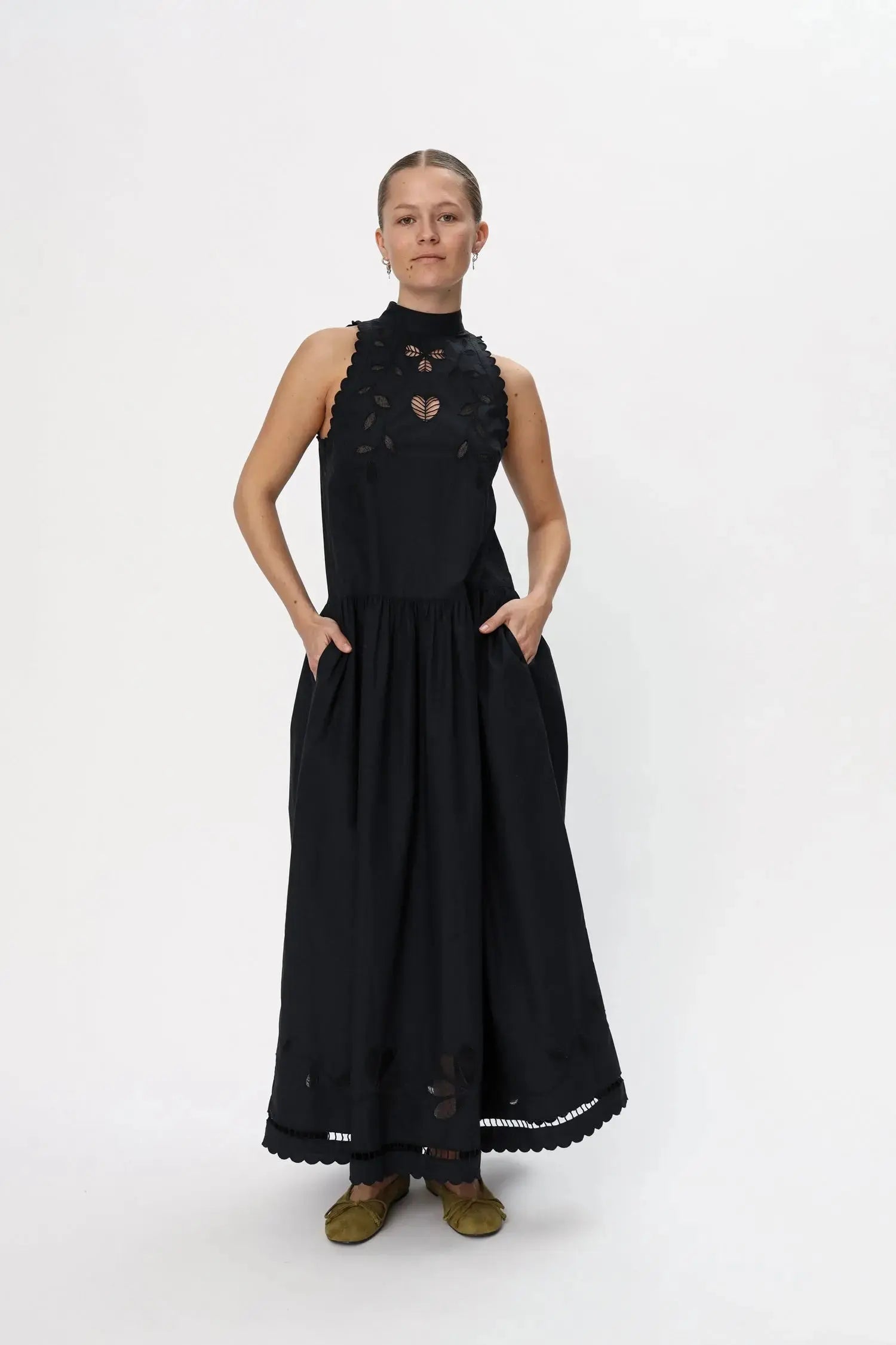 Stella Nova Embroidery Anglaise Maxi Strap Dress Dress 999 Black