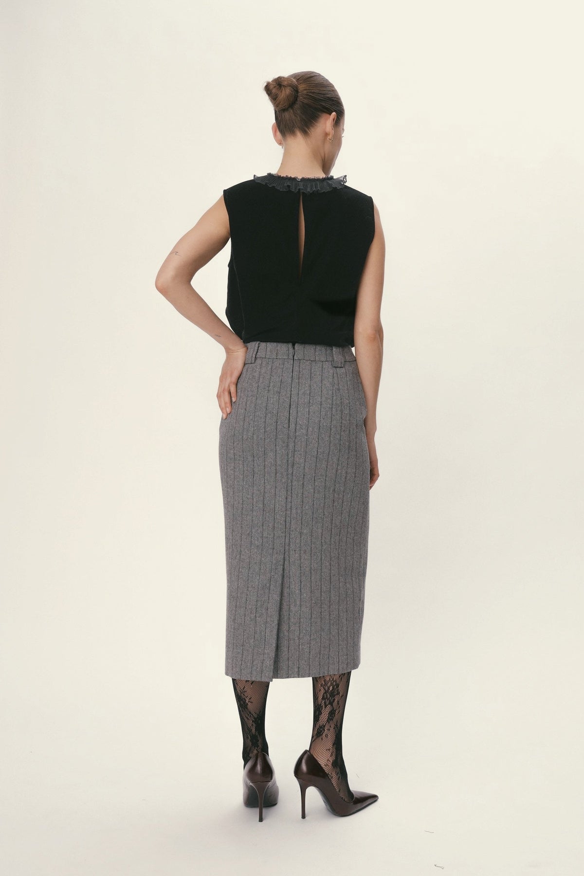Stella Nova Herringbone Wool Pencil Skirt Skirt 954 Dark Grey Mélange