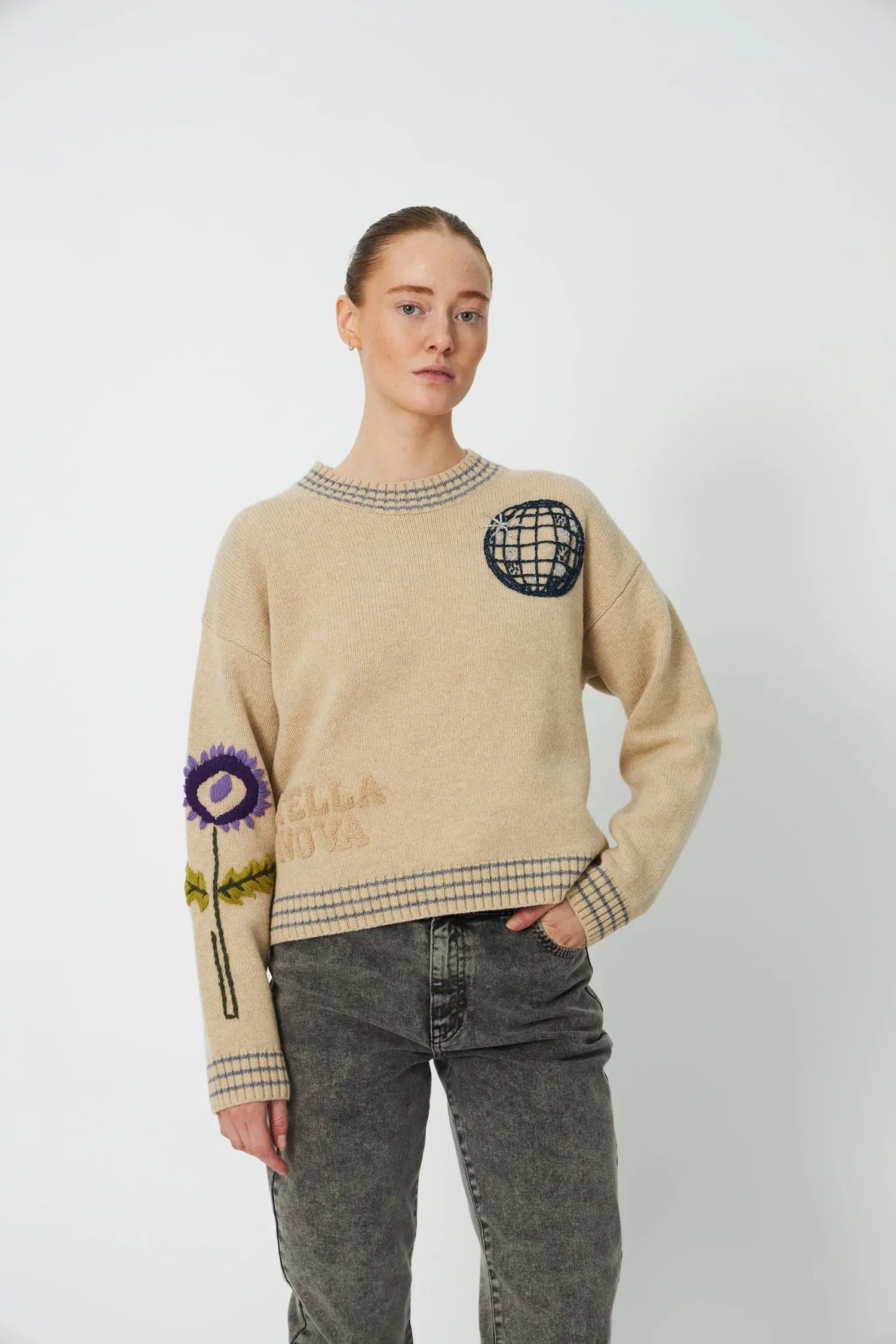Stella Nova Knitted Sweater with Embroidery Sweater 680 Multi Colour