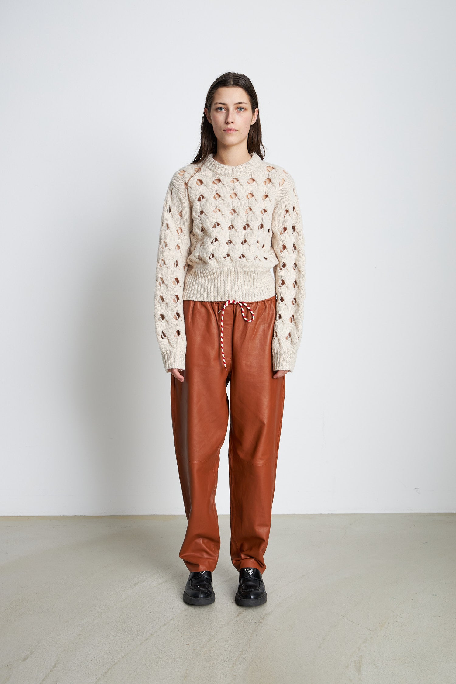 Stella Nova Knitted sweater with hole pattern Sweater 029 Creme