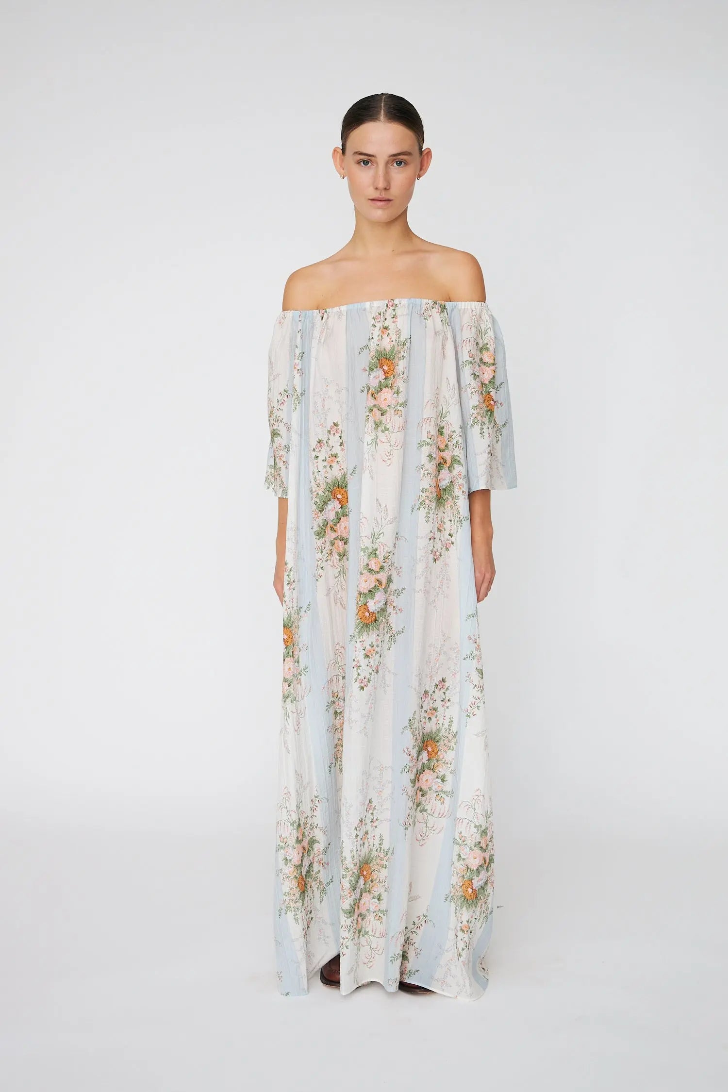 Stella Nova Loose Maxi Dress with drop Shoulders Dress 462 Creme Multicolour Flowers