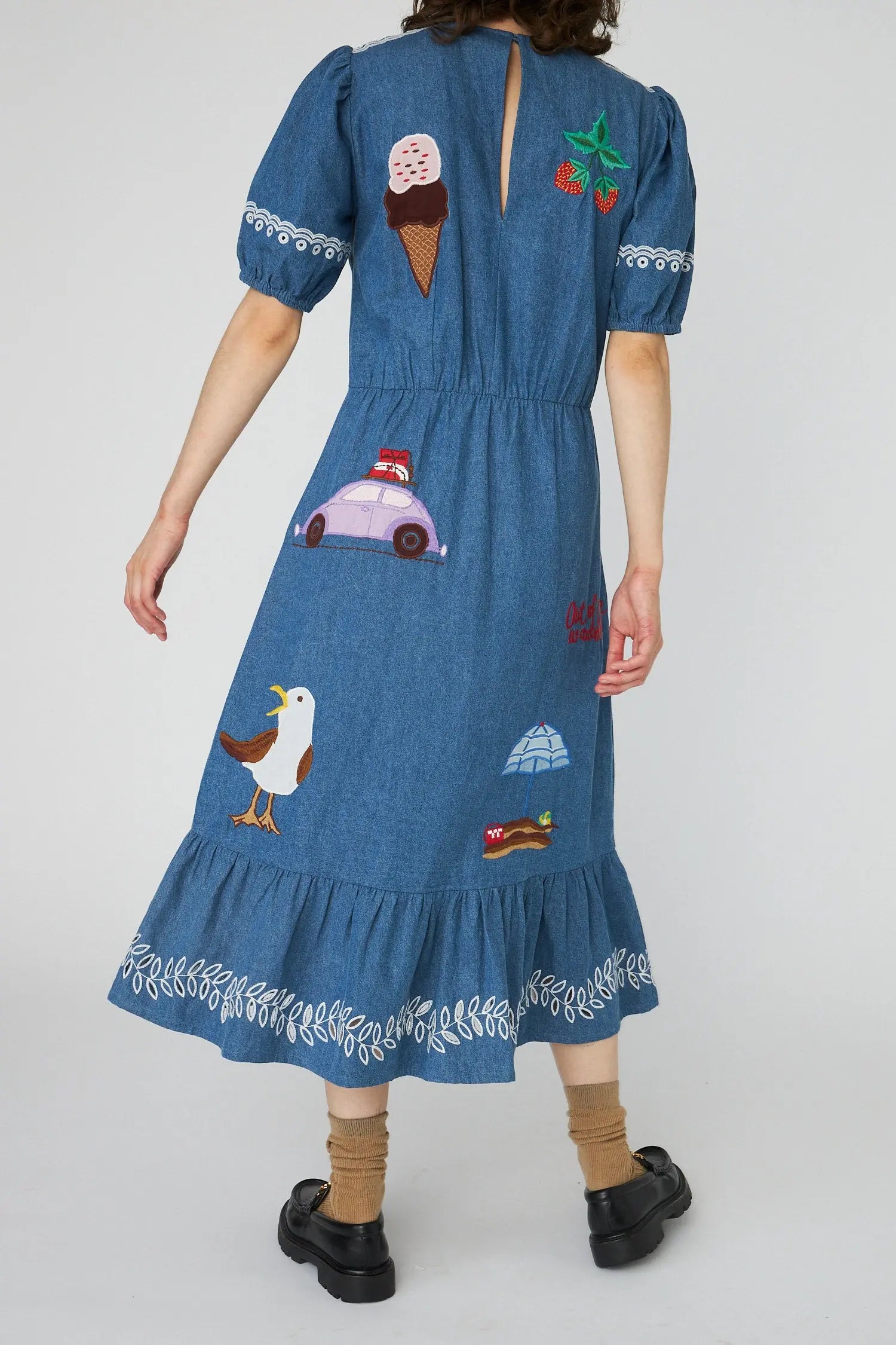 Stella Nova Out of office Embroidered Midi Dress Dress 316 Summer Blue