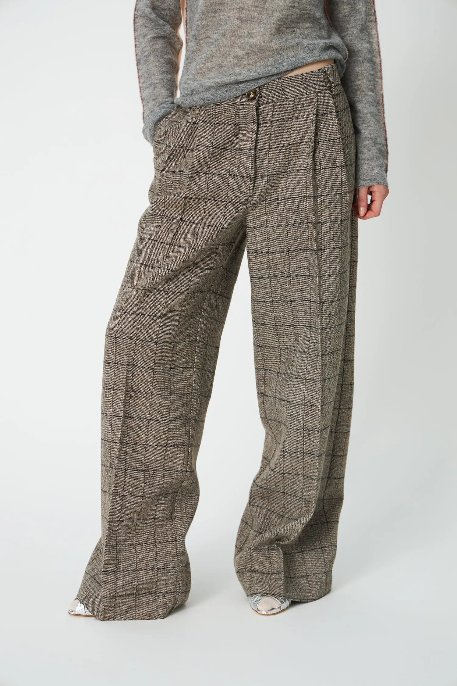 Stella Nova Oversized Low-Waist Suiting Pants Pants 917 Warm Grey Mélange