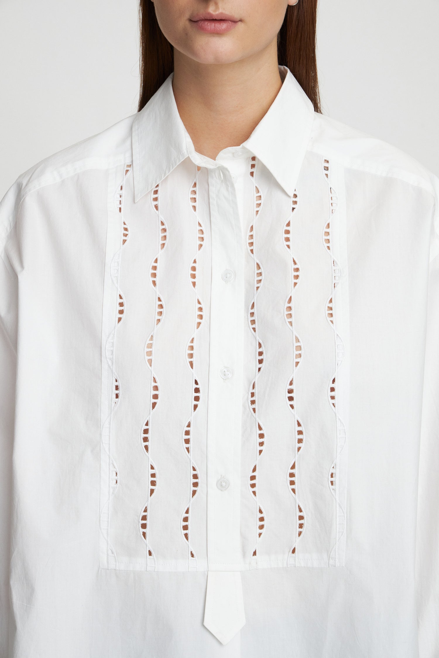 Stella Nova Oversized shirt with embroideries Shirt 001 White