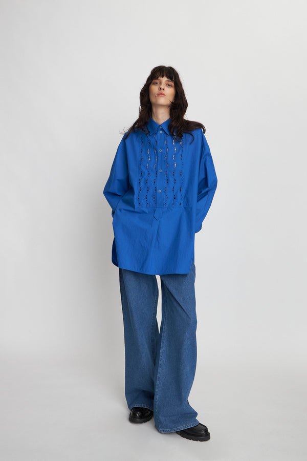 Stella Nova Oversized shirt with embroideries Shirt 337 Clear Blue