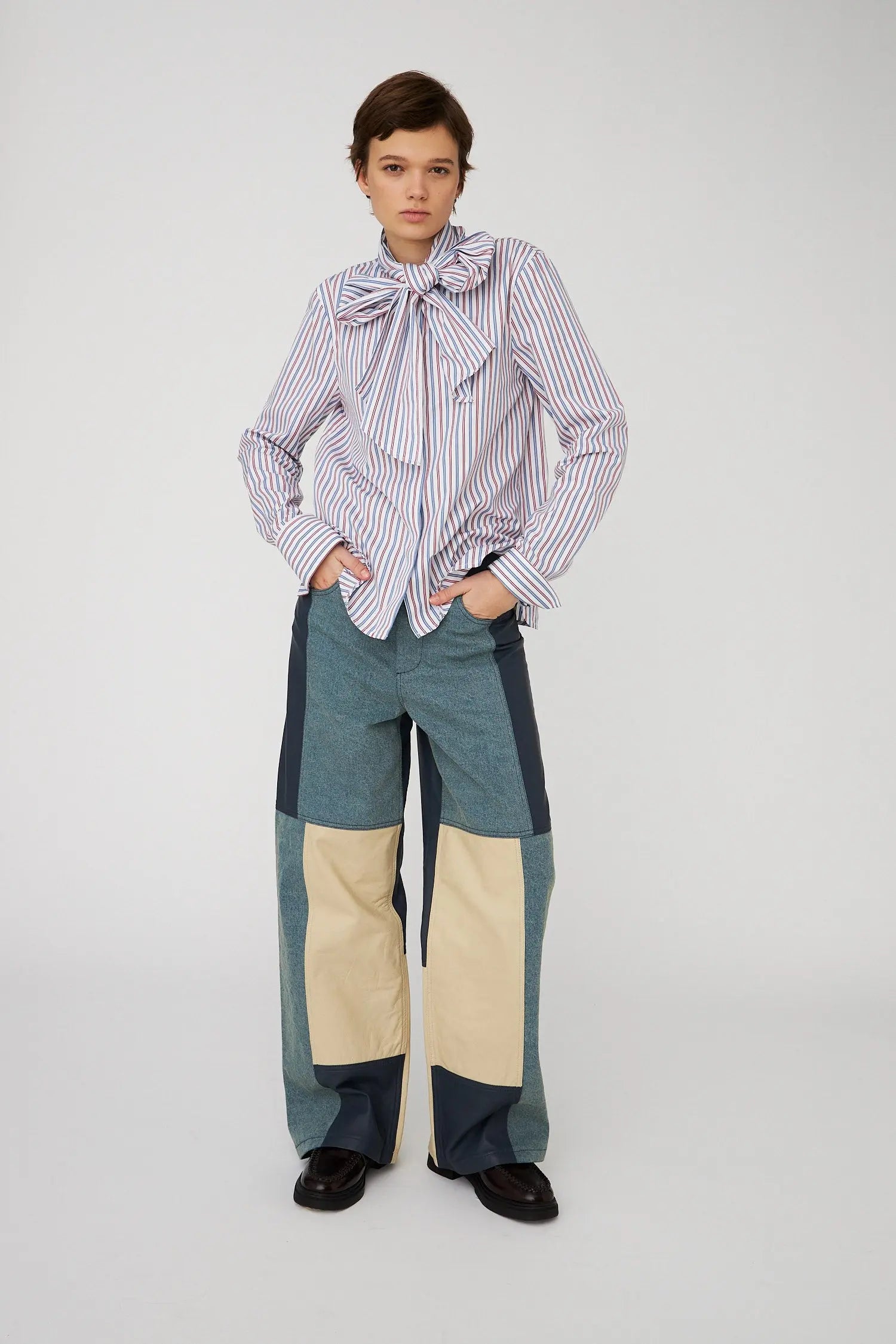 Stella Nova Striped Bow Shirt in Cotton Shirt 237 Red & Blue Stripes