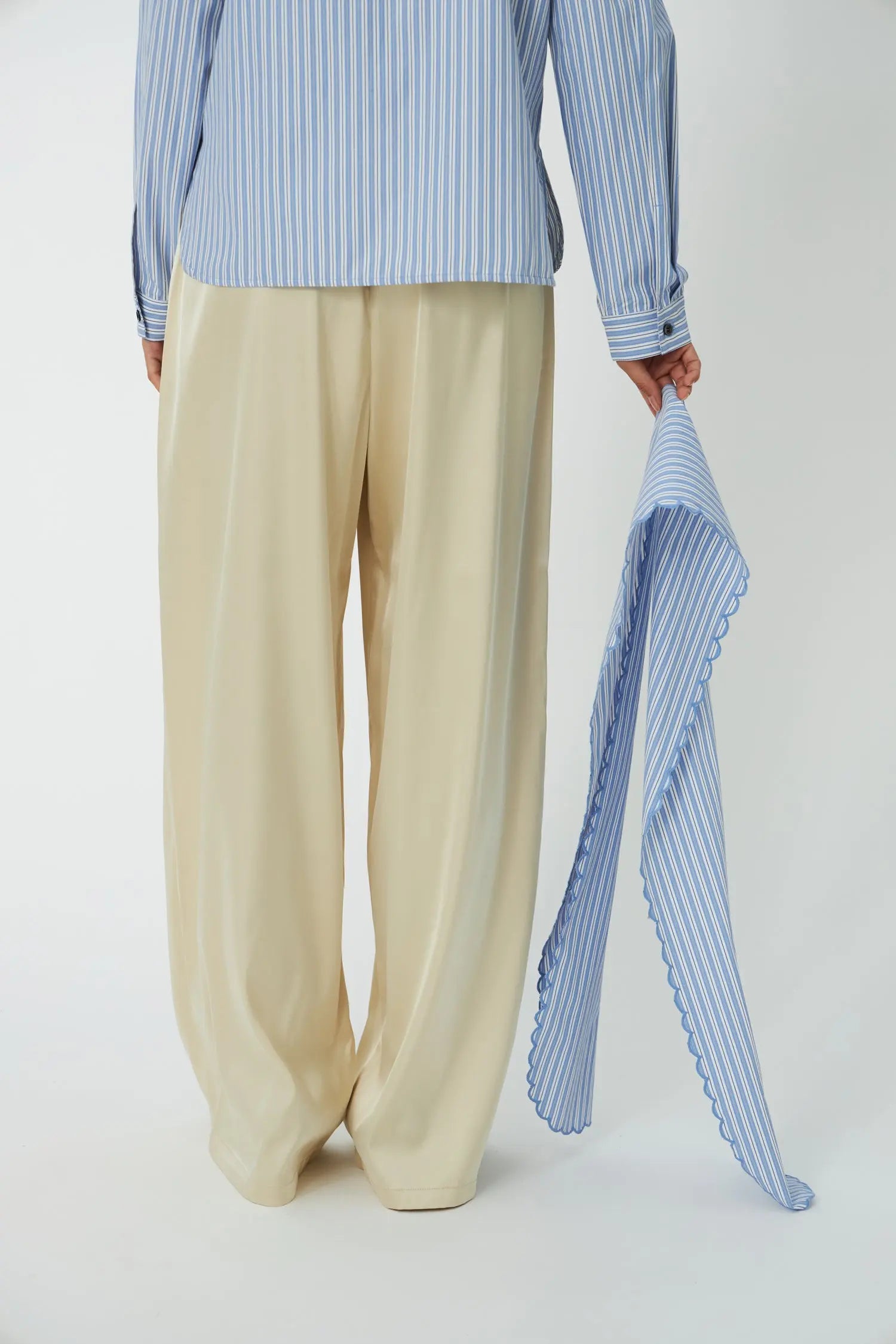 Stella Nova Striped Scallop Bow Shirt Shirt 023 White with Blue Stripes