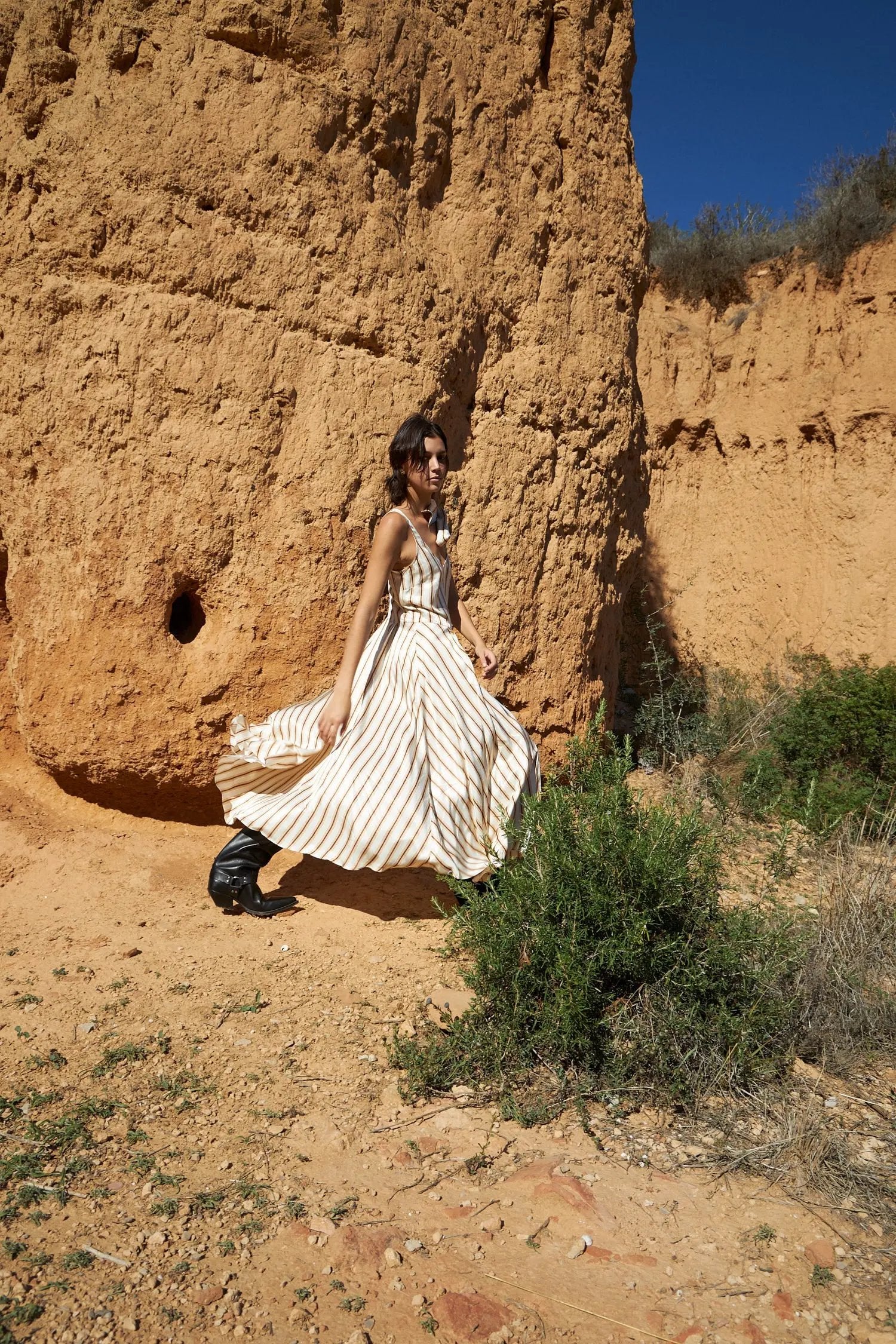Striped strap dress with bow detail - Sand Stripe