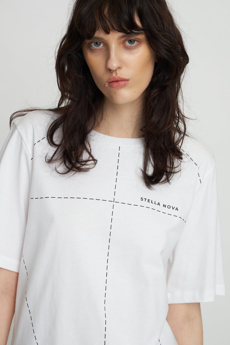 Stella Nova T-shirt with tailors details T-shirt 001 White