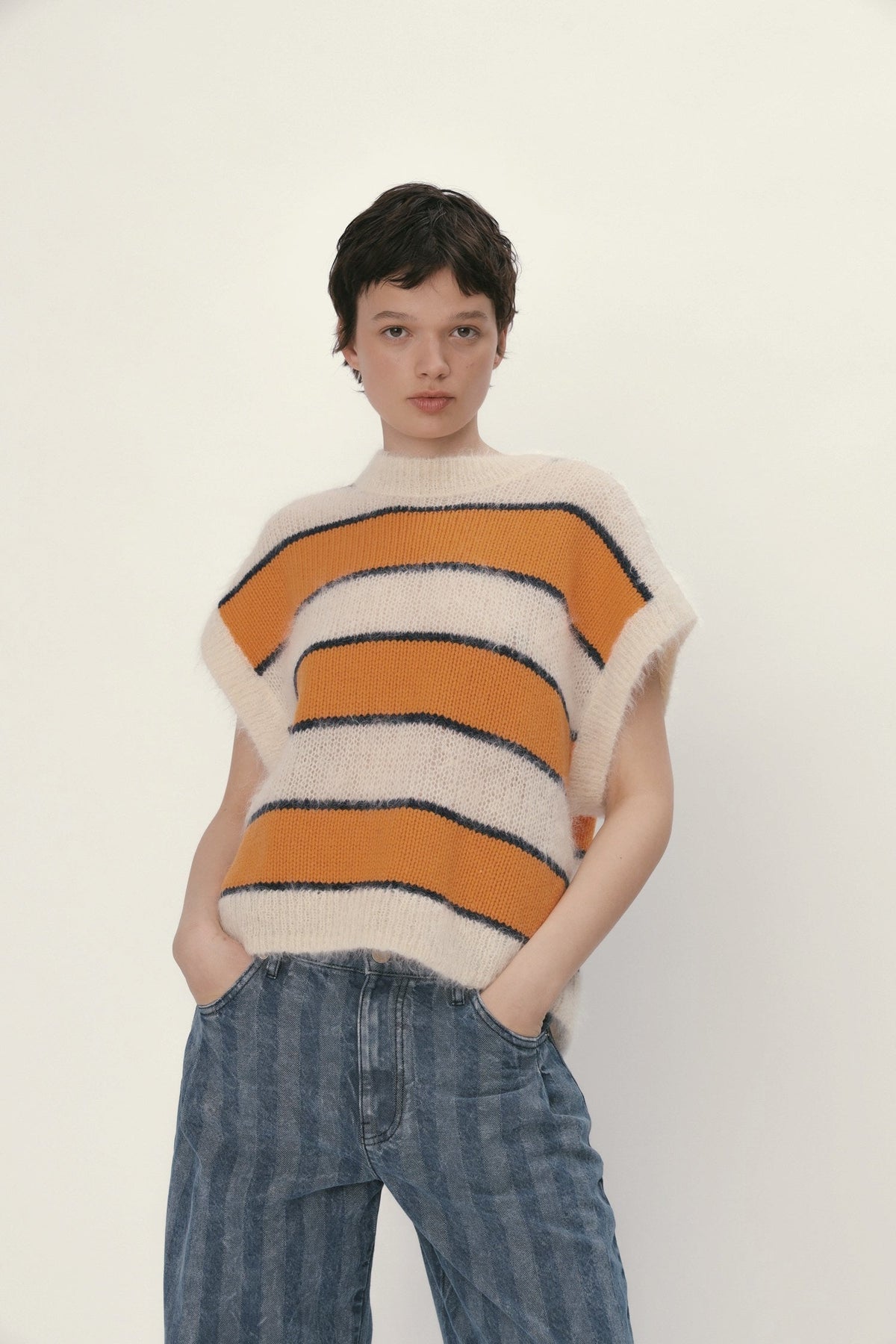 Stella Nova Wool Mix Mohair Vest Slipover 748 Bright Orange