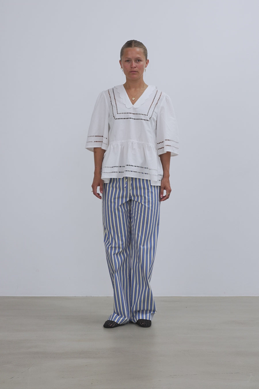 Stella Nova Top with Scallop Edge Collar Top 001 White