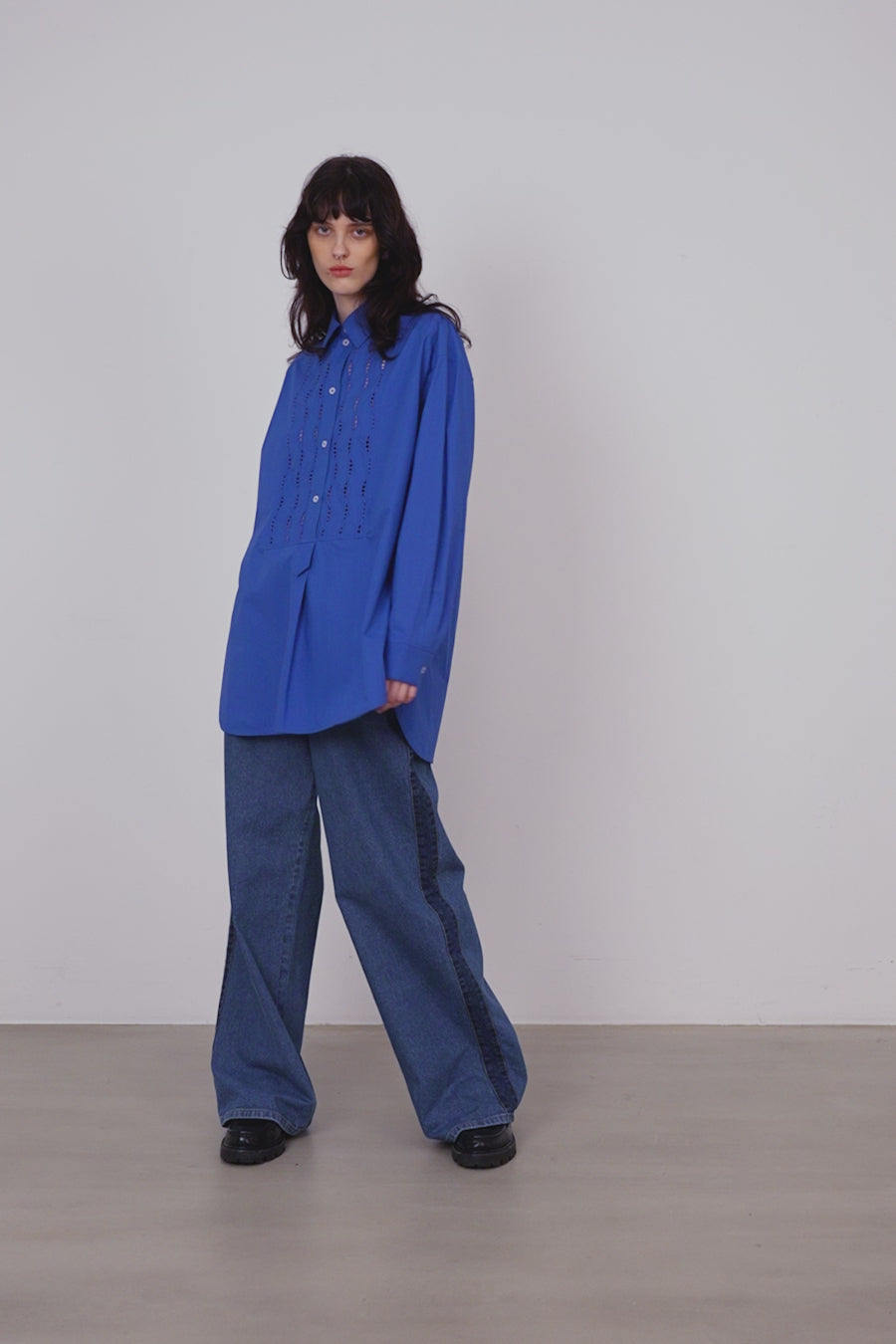 Stella Nova Oversized shirt with embroideries Shirt 337 Clear Blue