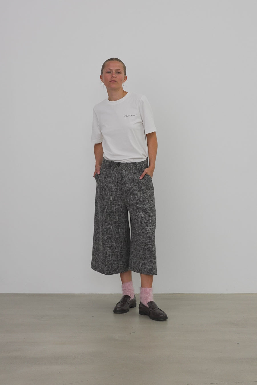 Stella Nova Salt and Pepper Cropped Low-Waist Pants Pants 921 Flintstone